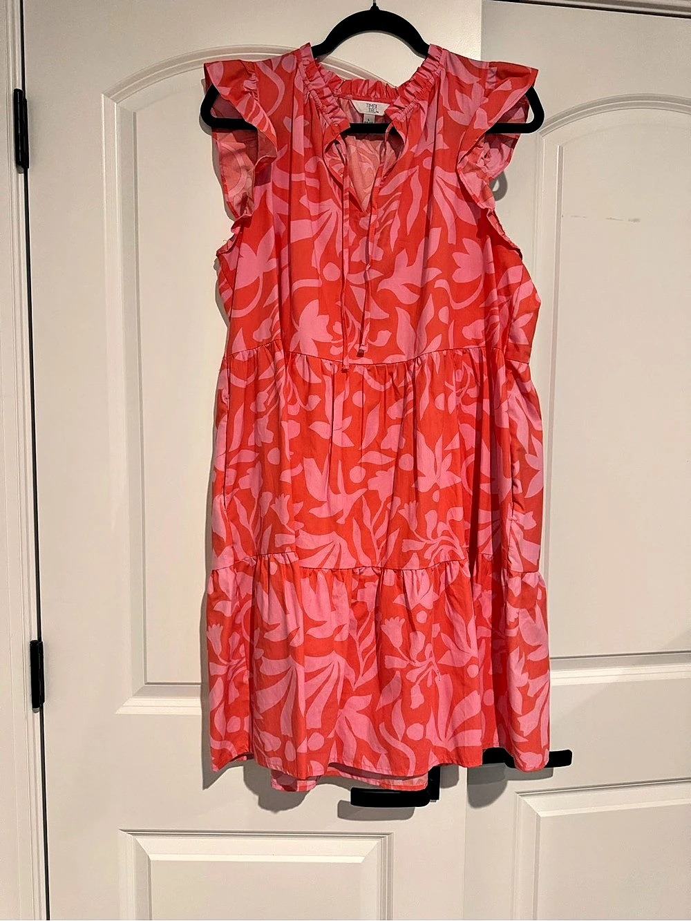 Time and Tru Women’s Abstract Ruffle Dress in Pink Size Large